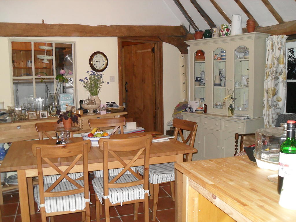 Church Hall Farm Bed And Breakfast Broxted Exterior foto